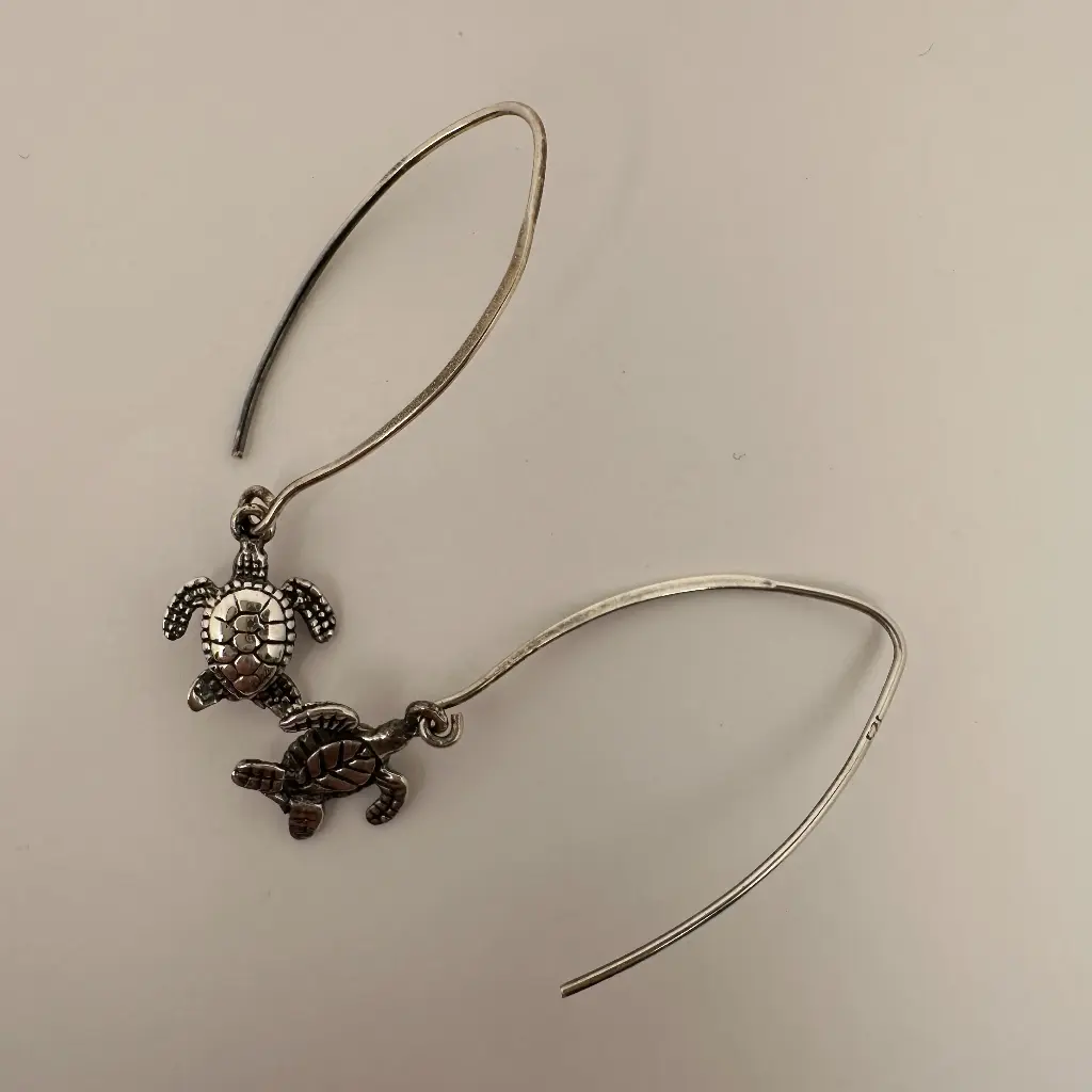 Boucle d'oreille Tortue argent massif 