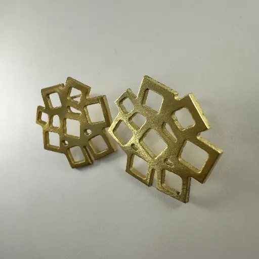 [AR00222] Les Carrés Larges  