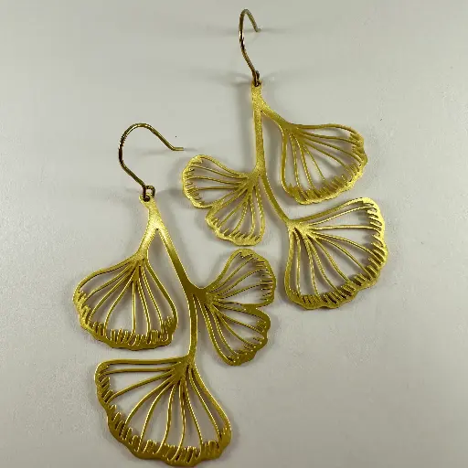 [AR00023] Trois Ginkgo Biloba 