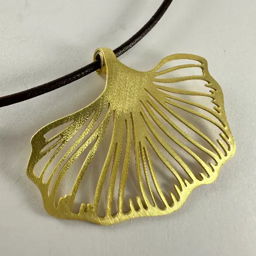 [AR00113] Collier Ginkgo Biloba 